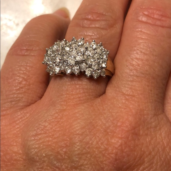 10 K Gold Ring 2 CTTV Diamand Ring New 6.5 - Picture 2 of 8